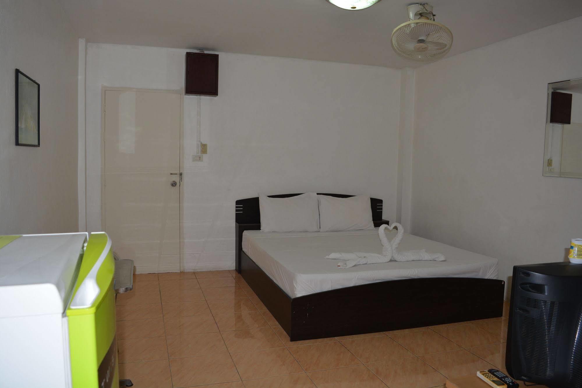 Little Austria Tams Guesthouse Παραλία Σαγουένγκ Εξωτερικό φωτογραφία